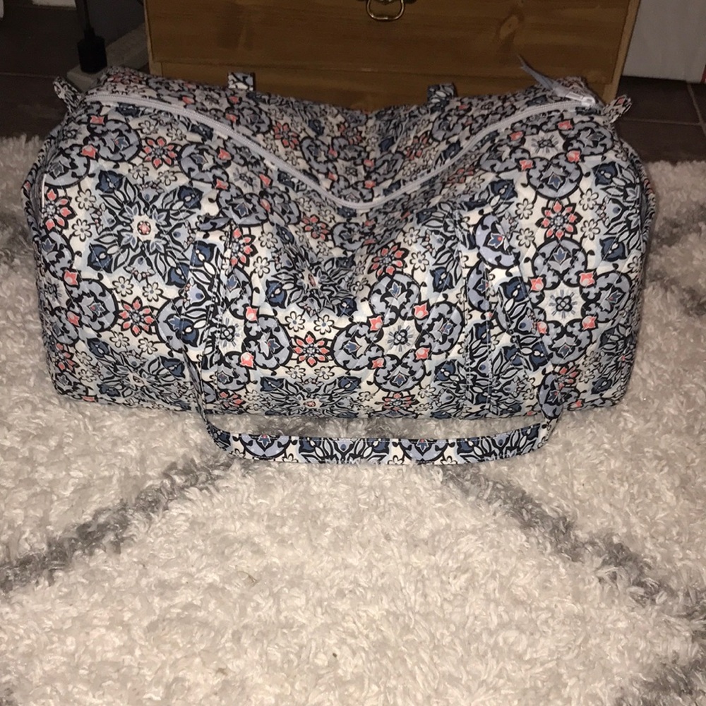 Vera Bradley large duffel bag NWT